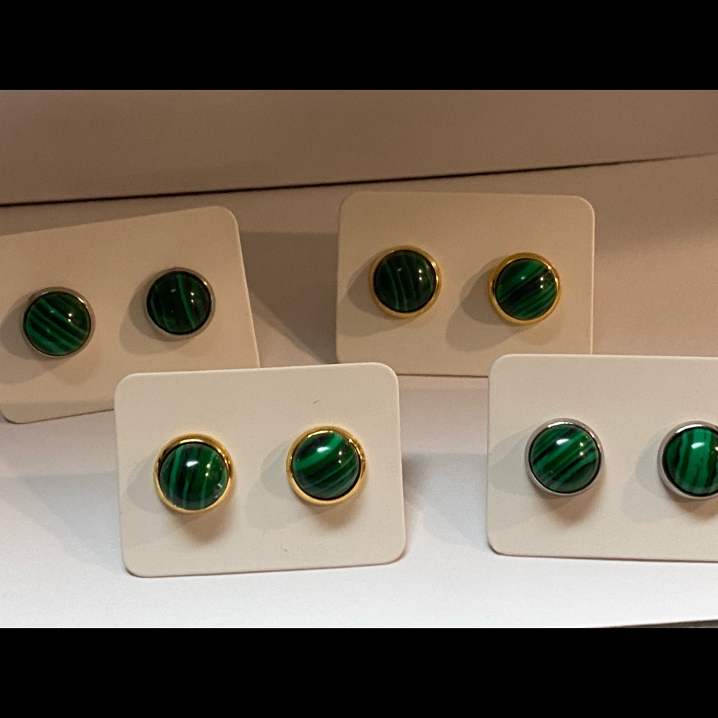 Green Studs